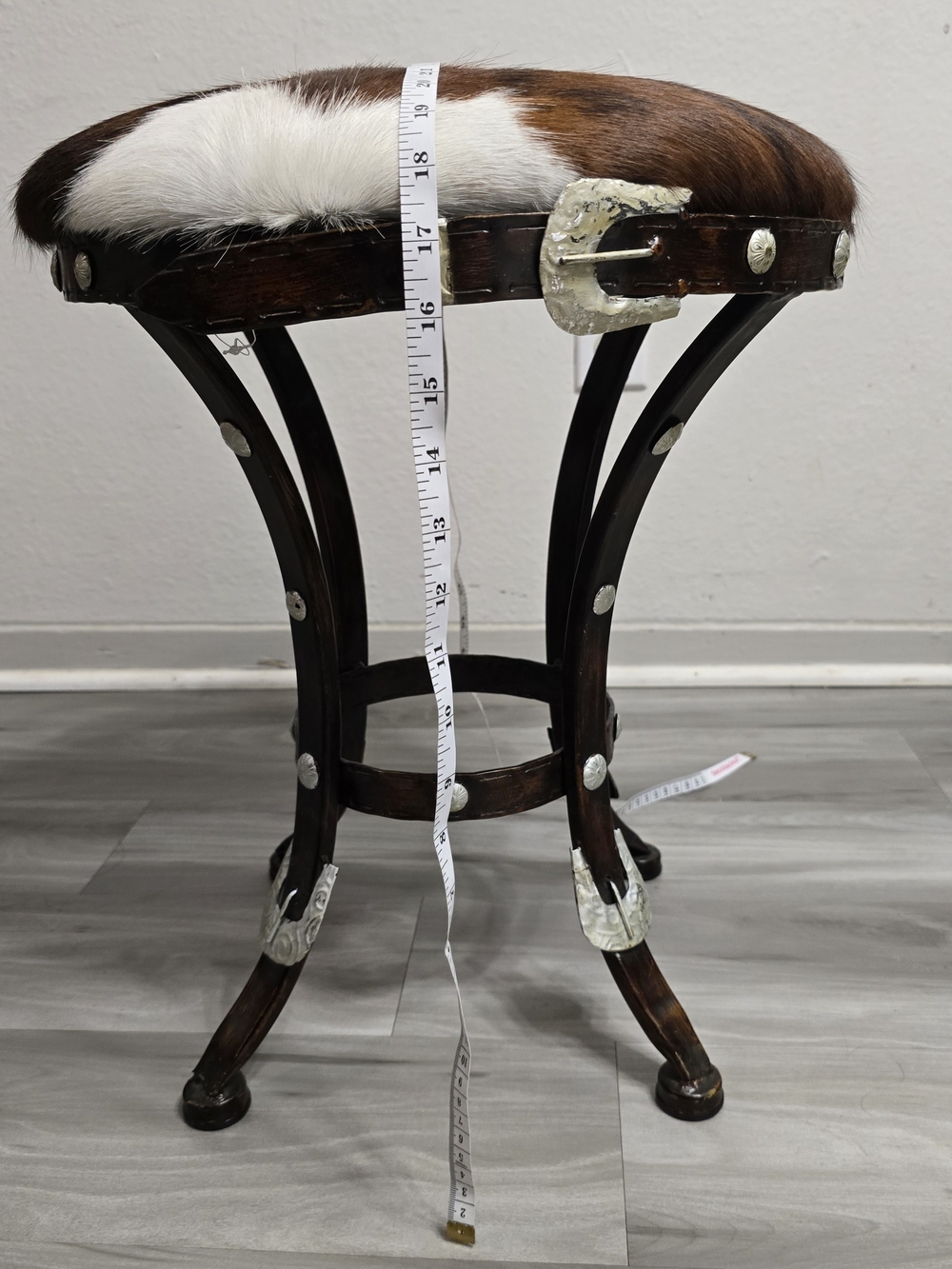 Western Cowhide Belt Foot Stool - Picture 12 of 14